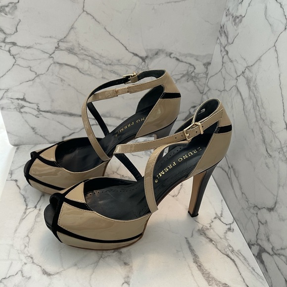 🎉HOST PICK🎉 Bruno Premi High Heeled Sandals - Picture 4 of 7